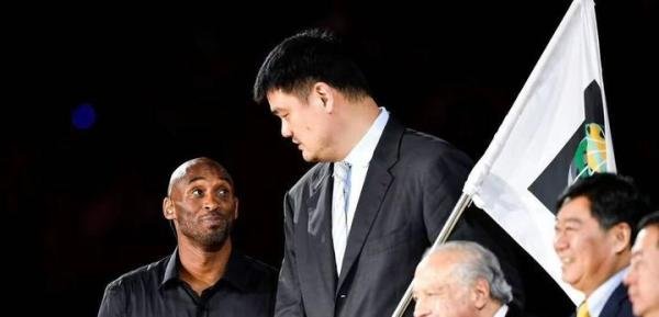 科比当年差点来CBA,向山西队提5个“霸王条款”,你知道是什么吗