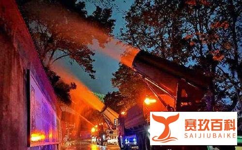西昌消防发起总攻,共计2000+人前往灭火