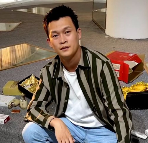 赵本山晚年难省心! 赵本山的女儿和他的徒弟为何撕了起来？