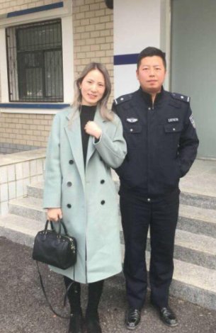 女子去湖南坐错车到了浙江的湖南，民警得知她身上只剩8元钱后是怎么做的？