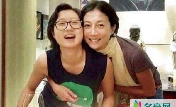 吴卓林上节目被批 小龙女上节目秀恩爱却被痛批没良心