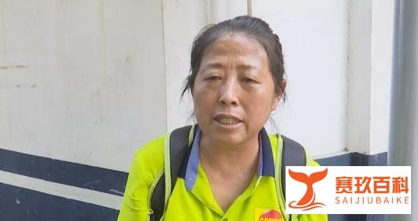 每月6000元，贵阳一名三岁男孩被丢给月嫂照顾，父母全部玩消失！