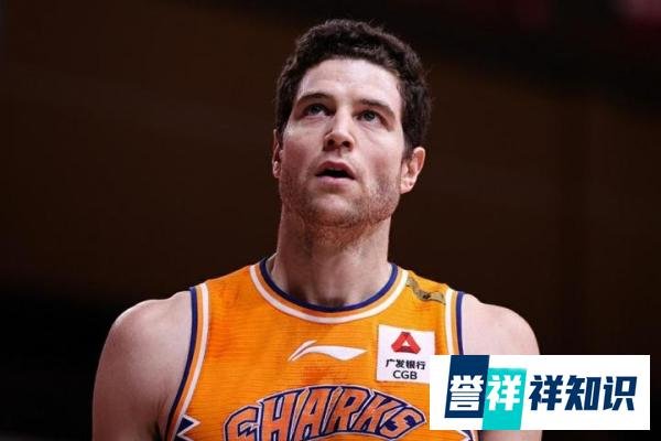 东体：CBA下赛季可能施行“全华班” 弗雷戴特续约或泡汤