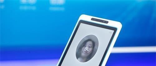 “刷脸支付”被吐槽！支付宝：即将上线美颜功能