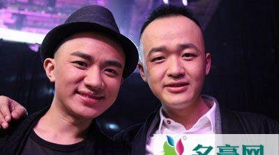 包贝尔和王祖蓝关系 包贝尔是王祖蓝弟弟吗