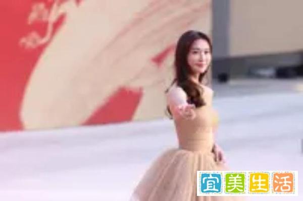 林志玲：内娱美届纯元皇后，绽放优雅光芒，引领“时尚风潮”！