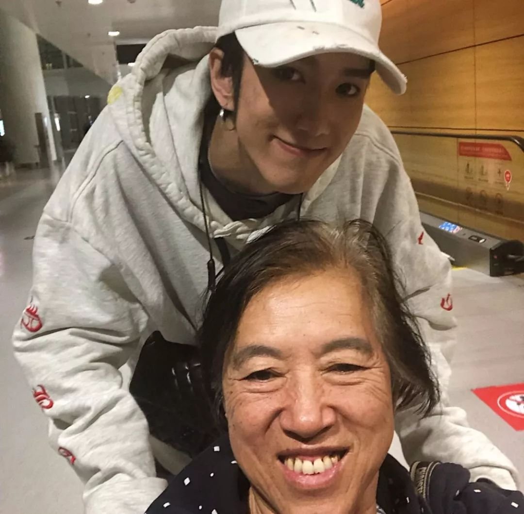 韩佩泉自曝曾遭校园暴力，遭到哪些打击？