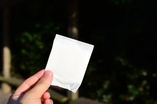 昆铁卫生巾销量过万,仅次于扑克牌,是什么原因造成的?