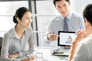 单位里两个重要领导几乎同时约你晚上吃饭,你会如何取舍?