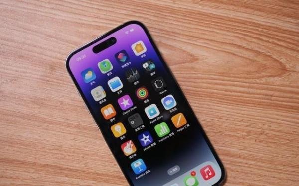 苹果总裁 618 直播带货:iPhone 14全系跳水最高降1900元!