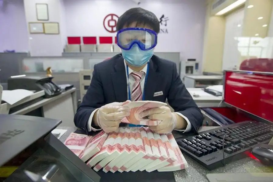 云南南华农商行因对外误付假币被罚款1万元,这起到了哪些警示作用?
