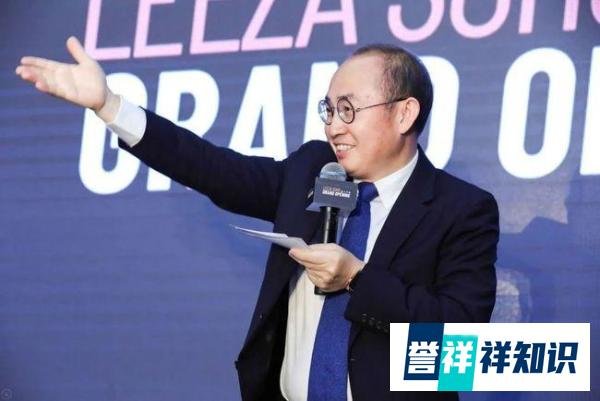 潘石屹30亿美元出售SOHO中国，美国黑石接盘，网友：跑了