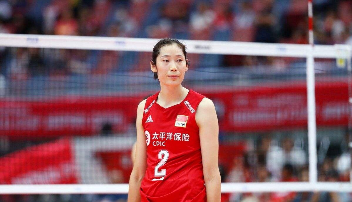 朱婷登国际排联75周年海报,你对这个人了解多少?