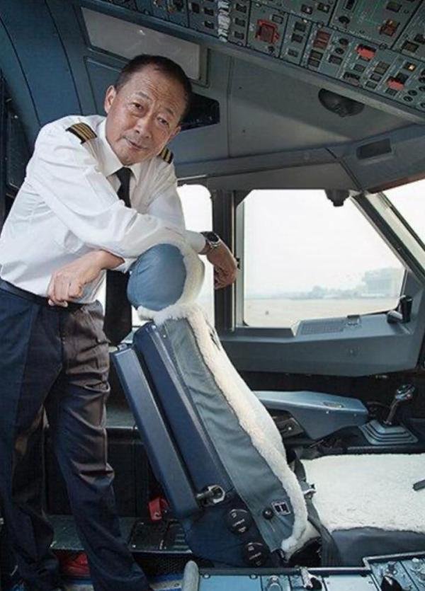 英雄机长贺中平离世！向“英雄机长”英雄致敬！