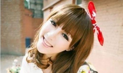 长脸型女生适合什么发型