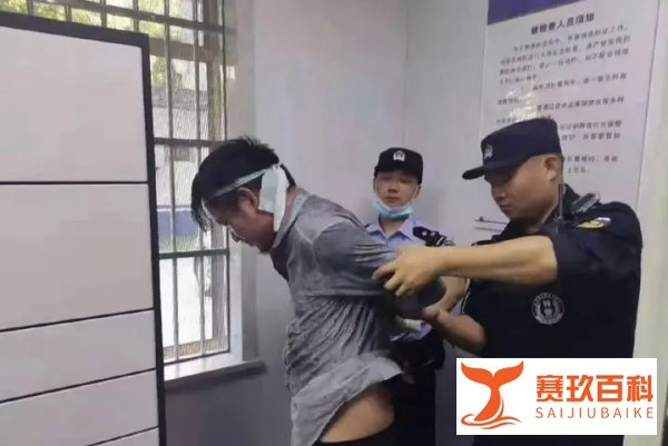 【突发】6死14伤!安庆街头杀人事件!