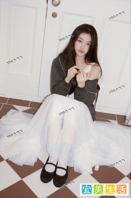 HYBE新人女子组合I'LL-IT首次公开6人6色的简历