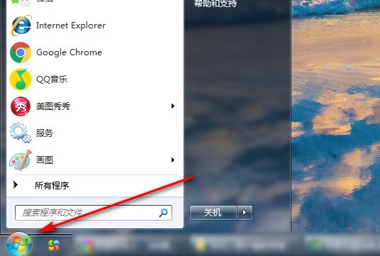 鼠标单击一下就出现了双击的效果是怎么回事？