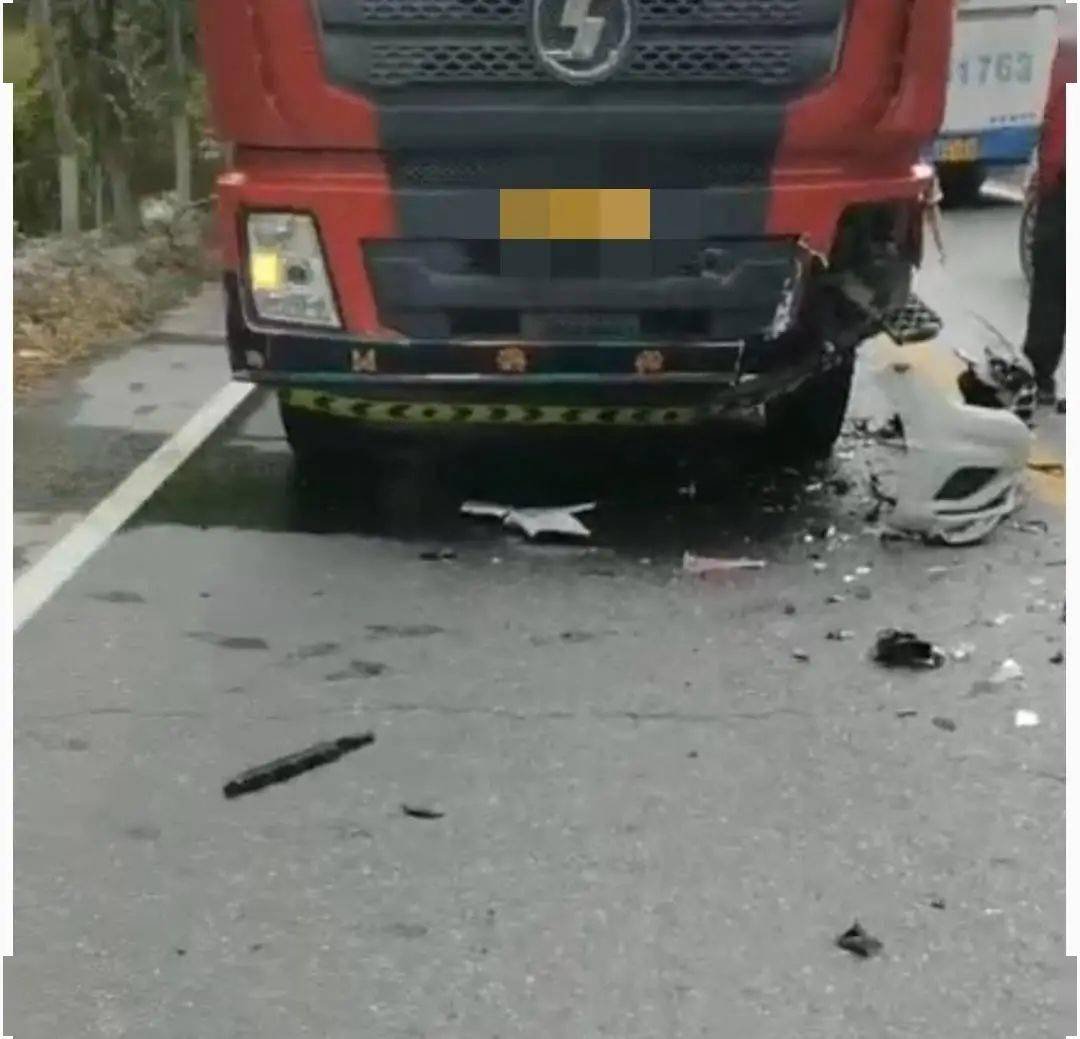 两女一男九寨沟自驾游坠江失联,一人已死亡,两人失踪,生还的可能性大吗?