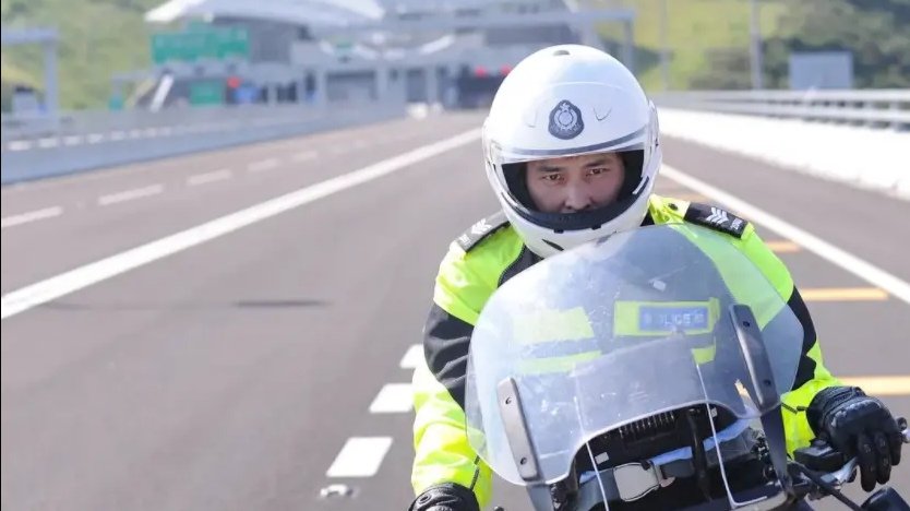 滴滴司机偏航女乘客跳车后重度抑郁,到底发生了什么?为何女乘客会抑郁?